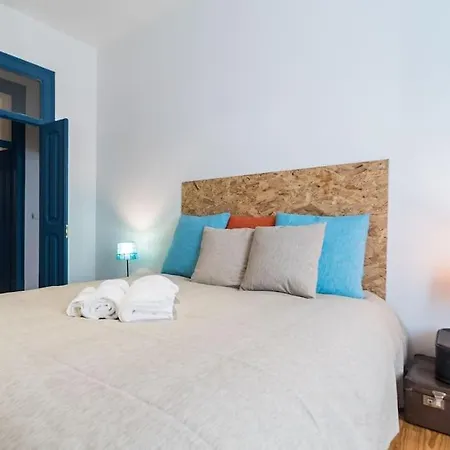 Magnificent Historical City Centre Apart With Terrace Apartment *