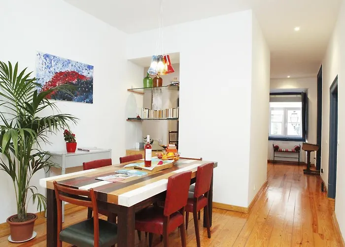 Magnificent Historical Centre With Terrace Lejlighed