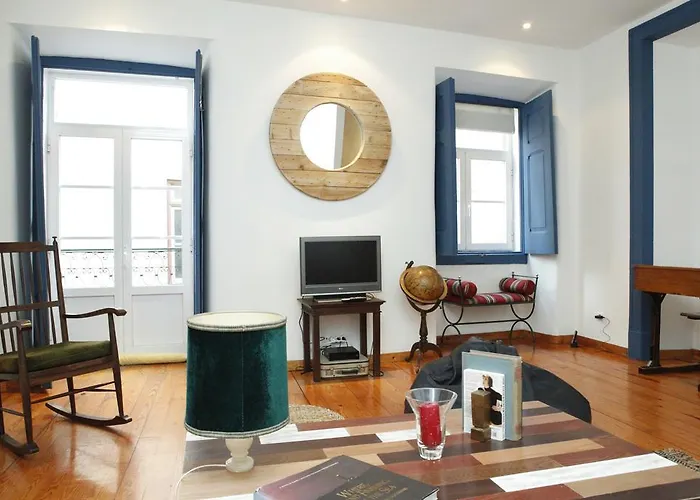 Magnificent Historical Centre With Terrace * ליסבון